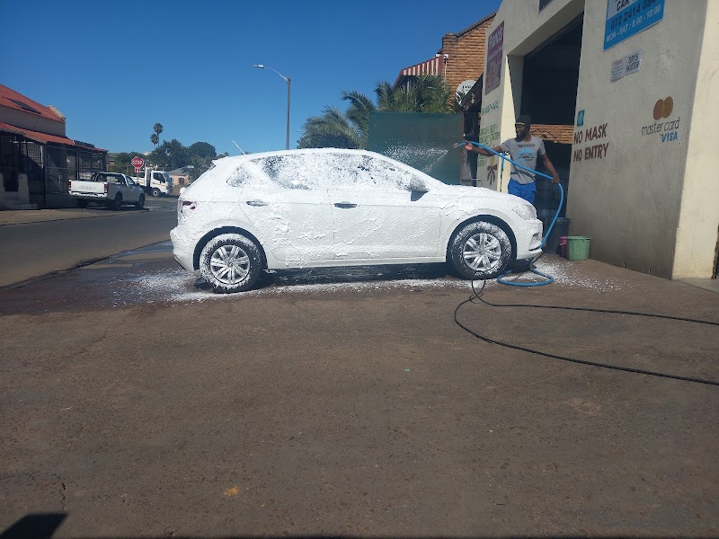 Francis Carwash & Woods - Photo 2